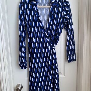 Diane Von Furstenberg Blue and White Patterned Wrap Dress